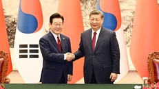 Chủ tịch Trung Quốc Tập Cận Bình và Tổng thống Hàn Quốc Lee Jae Myung tại Bắc Kinh, tháng 1/2026.