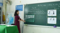 Bộ GD&ĐT đề xuất quy định về nhà giáo hợp đồng toàn thời gian sau khi nghỉ hưu và nhà giáo thỉnh giảng. 