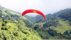 Khai thác hiệu quả các tiềm năng, lợi thế về du lịch sinh thái, cảnh quan, dịch vụ môi trường và các giá trị đa dạng sinh học của rừng. Ảnh: Quốc Khánh/TTXVN.