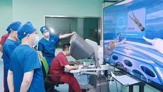 Trung Quốc thúc đẩy chương trình đào tạo bác sĩ phẫu thuật AI
