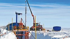 Chinh phục Nam Cực: Mũi khoan kỷ lục xuyên thủng 3.413m dải băng