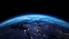 Màn đêm tiết lộ sự thật về những biến động toàn cầu