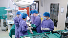 Bộ Y tế yêu cầu bảo đảm cung ứng thiết bị y tế phục vụ khám chữa bệnh