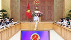 Thủ tướng Chính phủ Lê Minh Hưng chủ trì cuộc họp với Bộ Văn hóa, Thể thao và Du lịch. Ảnh: VGP/Nhật Bắc.