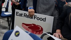 Sự thật bất ngờ về chế độ ăn toàn thịt