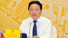 Bộ trưởng Bộ TN&MT Trần Hồng Hà trả lời câu hỏi của phóng viên báo Người Lao động TP.HCM tại buổi họp báo Chính phủ thường kỳ chiều 3/10.