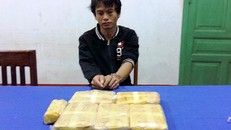 Văn Phi La Chăn Tha Vi Phon và tang vật