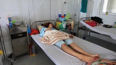 Ông Trung hành hung vợ tới mức nhập viện.