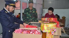 Một vụ vận chuyển pháo do lực lượng Biên phòng, Hải quan phối hợp bắt giữ trên địa bàn TP. Móng Cái, Quảng Ninh. 