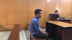 Bị cáo chờ tòa nghị án