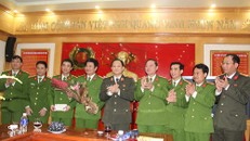 Ban Giám đốc Công an tỉnh đã trao thưởng cho ban chuyên án 