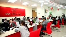 hiều khách hàng tỏ ra lo lắng trước những thông tin mà bà Luyện và ông Khải khiếu nại về Công ty TNHH Bảo hiểm nhân thọ Prudential.