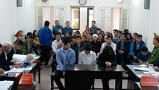 3 bị cáo tại phiên toà sáng 26/3. 