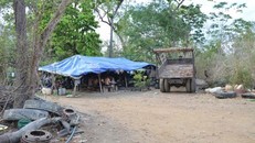 Khu vực lán trại của Phượng "râu" chỉ cách Đồn Biên phòng 747 khoảng 500 m