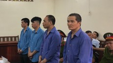 Các bị cáo tại tòa.