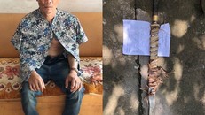 Thành cùng tang vật bị công an bắt giữ. Ảnh VOV.