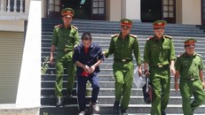 Bị cáo Lê Minh Thuận.