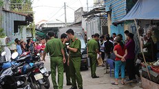 Công an đang khám nghiệm hiện trường.