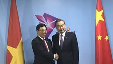 Phó Thủ tướng Phạm Bình Minh và Bộ trưởng Ngoại giao Trung Quốc Vương Nghị tại cuộc gặp ngày 3/8