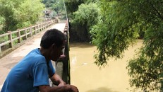 Vị trí nơi H gieo mình xuống sông