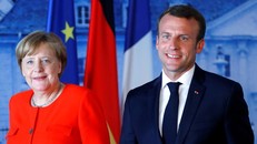 Thủ tướng Đức Merkel và Tổng thống Pháp Macron. Ảnh: Newsbook