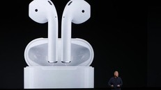 Tai nghe không dây AirPods. (Nguồn: Getty Images)