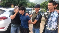 Tang vật ma túy được phát hiện trong cốp xe ô tô