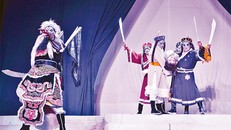 Một cảnh trong vở hát bội Sanh vi tướng, tử vi thần.