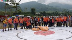 Các phi công về tham dự Festival.