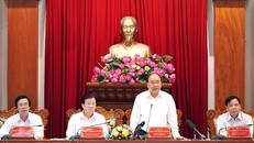 Thủ tướng Nguyễn Xuân Phúc phát biểu tại buổi làm việc