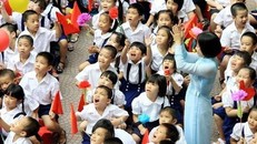 Nghỉ Tết nhiều ngày, học sinh mừng, phụ huynh lo. (Ảnh minh họa: VTV)