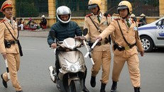 Nghị định 100 mới về xử phạt vi phạm hành chính tă ng nặng nhiều mức xử phạt đối với mô tô, xe gắn máy - Ảnh minh họa