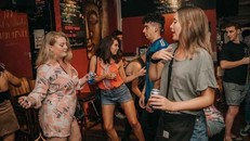 Vụ quán bar Buddha: Sai phạm trong đăng ký kinh doanh?