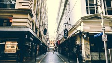 Đường phố ở Úc vắng lặng những ngày này. Ảnh: M.T