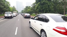 Động cơ, hộp số ô tô không được Bộ Tài chính đồng ý giảm thuế.