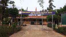Trường mầm non Xuân Hóa nơi cô giáo mua vở tập tô cho học sinh có chữ Trung Quốc.