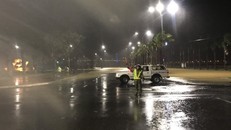 Chuyên gia nói gì về hiện tượng lần đầu nước sông Hàn dâng tràn vào đường phố?