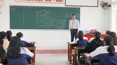 Thầy Nguyễn Văn Đông – Giáo viên Trường THPT Nguyễn Xuân Ôn (huyện Diễn Châu, Nghệ An)