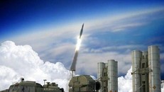 Hệ thống tên lửa phòng không thế hệ mới S-500 của Nga. (Ảnh: Ed News/TTXVN)