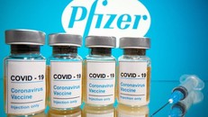 Chính phủ đồng ý mua bổ sung gần 20 triệu liều vaccine Pfizer.