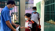 Hưng Yên áp dụng phương pháp song song học trực tuyến và trực tiếp 