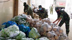 Quân khu 9 thu mua nông sản tại Sóc Trăng hỗ trợ người dân TP.HCM