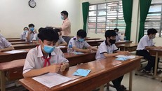 Nhà sách đóng cửa, học sinh ở Đồng Nai khó tiếp cận sách giáo khoa
