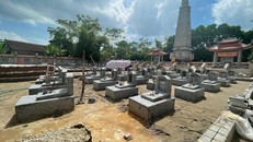 Vụ doanh nghiệp phá dỡ mộ liệt sĩ: Chuyển tiền 'đối ứng' thành 'vận động ủng hộ'