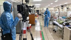 Báo chí truyền thông trong tuyến đầu chống dịch COVID-19