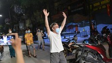 Hà Nội dỡ bỏ phong tỏa ổ dịch lớn nhất tại quận Thanh Xuân