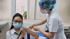 Phân bổ khẩn trương, bảo đảm tiêm phủ mũi 1 vaccine COVID-19