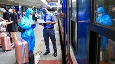 Khách đi tàu hỏa chỉ cần khai báo y tế 