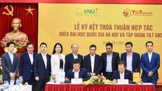 Chủ tịch HĐQT kiêm Tổng Giám đốc T&T Group Đỗ Quang Hiển và GS.TS Lê Quân, Giám đốc ĐHQHN ký kết Thỏa thuận hợp tác chiến lược.