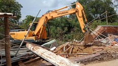 Cưỡng chế 46 công trình nhà ở xây dựng trái phép tại TP Vũng Tàu